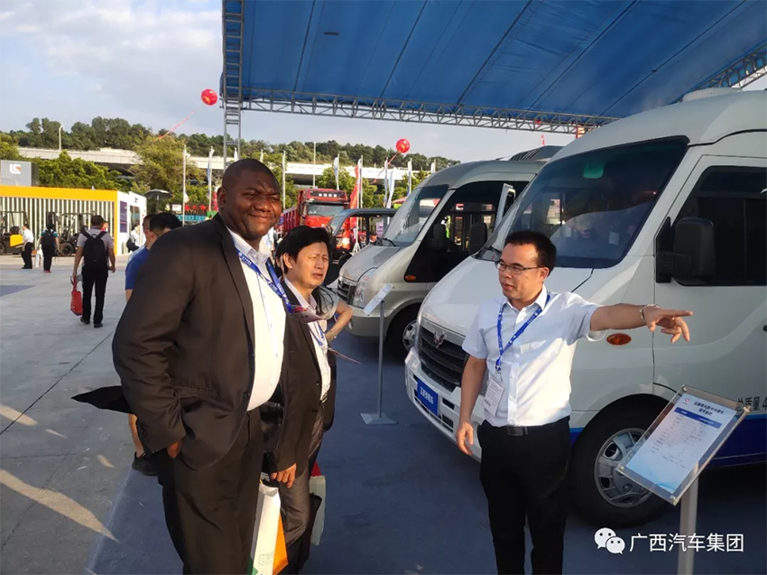 东盟博览会，五菱车受国际买手青睐!